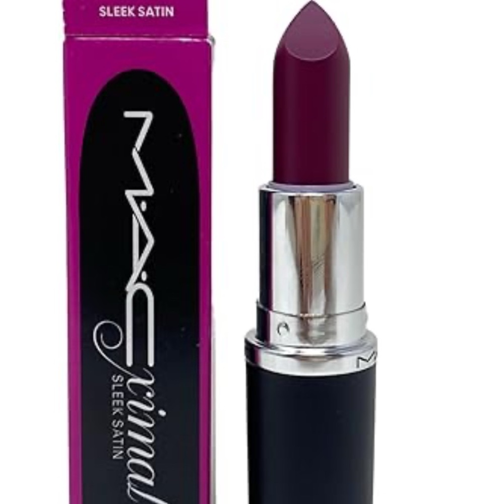 MAC Cosmetics Sleek Satin Lipstick Mac silky Matte
819 Rebel
